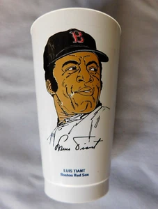 Luis Tiant Boston Red Sox 7-11 Slurpee Cup 1972 - Picture 1 of 2