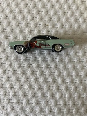 Pontiac Ventura 2004 Johnny Lightning The Spiderman 1961 Marvel Foto 1 de 4