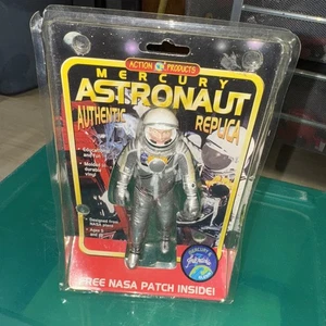 Vintage John Glenn astronaut collectible figure - Picture 1 of 6
