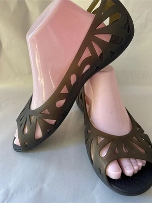 Женские туфли на плоской подошве Crocs Isabella Jelly с открытым носком размер 10 оливковые - Изображение 1 из 4