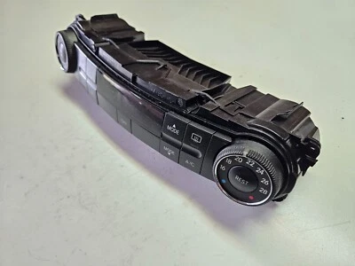 Mercedes E-Klasse W211 Klimabedienteil Bedienteil 2118300890 Q:0006 ♻️ - Image 1 of 4