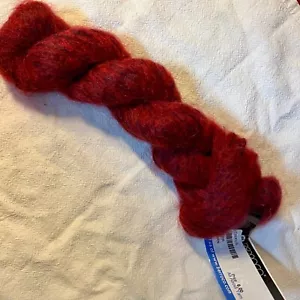 BEROCCO CIRRUS Yarn Bulky Mohair Blend Color Grand Canyon Dark Red 25g/114 yards - Picture 1 of 5