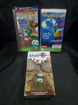 Vintage VeggieTales 3 pack Movie VHS 1996 Christian Childrens Larry-Boy Dave & G - Image 1 of 2