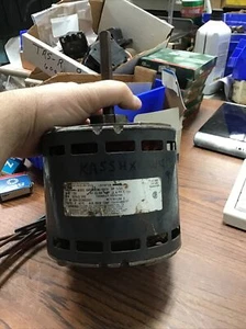 Emerson Motor 1/2HP 115V 1075RPM 3SPD (VR10) - Picture 1 of 4