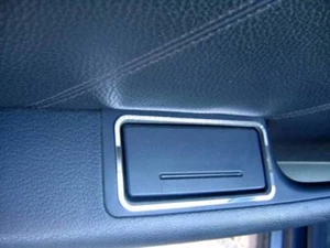 D Chrom Rahmen für Aschenbecher hinten / Audi A6 4B 4F - Edelstahl poliert - Picture 1 of 3
