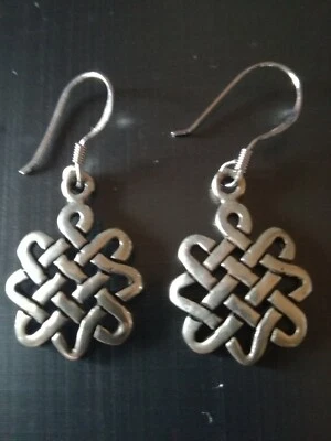 Pendientes de Plata de Ley ,925 nudo celta, con cierre de gancho - Imagen 1 de 2