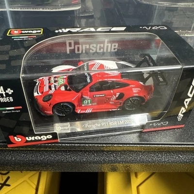 BURAGO 18-38308 Porsche - 911 991-2 RSR Team Porsche GT N 91 24H Le Mans 2020 R. - Image 1 of 4