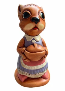 Curravordy Artware Red Squirrel Ireland 1979 Hand Painted Stoneware Figure - Picture 1 of 5