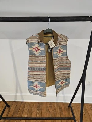 Faherty Reversible Doug Good Feather (DGF) Nescove Native Vest in Men's Small - Image 1 of 4