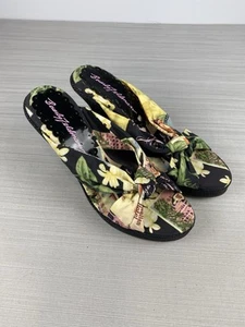 Beverly Feldman Aloha My Diva Size 8 Wedge Shoes Sandals Hawaii Print - Picture 1 of 7