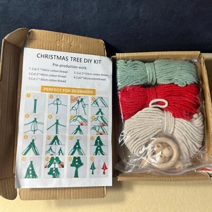 Vintage Christmas Tree Macrame Kit Makes 3 Trees - Picture 1 of 4