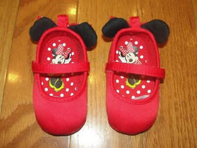Disney Store Minnie Mouse Rojo Bebé Disfraz Zapatos con Orejas 3D 6-12 Meses Foto 1 de 3