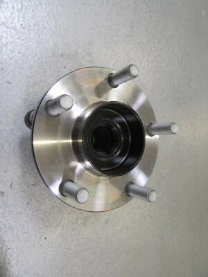 Conjunto de cojinete de rueda y buje NSK Japón 68BWKH18 para ALGUNOS Nissan Foto 1 de 4