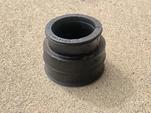 Seadoo GSX GTX XP GTS GTI SPI SPX GS OEM fuel baffle tube adapter cap 275500111 - Foto 1 di 5
