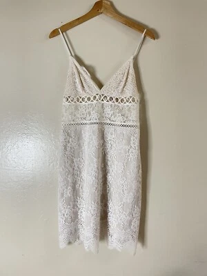 Victoria’s Secret Lace Scalloped Trim Slip Dress Women Sz S Feminine - Image 1 of 4