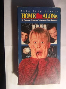 Home Alone VHS 1990 Family Comedy Original Release Twentieth Century Fox - Picture 1 of 3