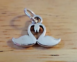Sterling Silber 12x10mm Zwei Schwäne machen ein Herz Hochzeit Charm - Bild 1 von 3