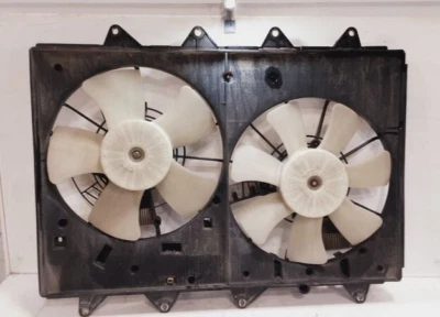 2010-2015 Mazda CX-9 FWD Radiator Cooling Fan Motor Assembly w/o Tow OEM - Image 1 of 4