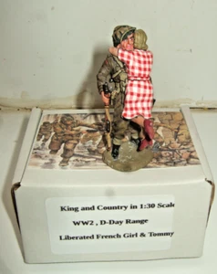King & Country D-Day Range Liberated French Girl & British Tommy in 1:30 Scale - Picture 1 of 4