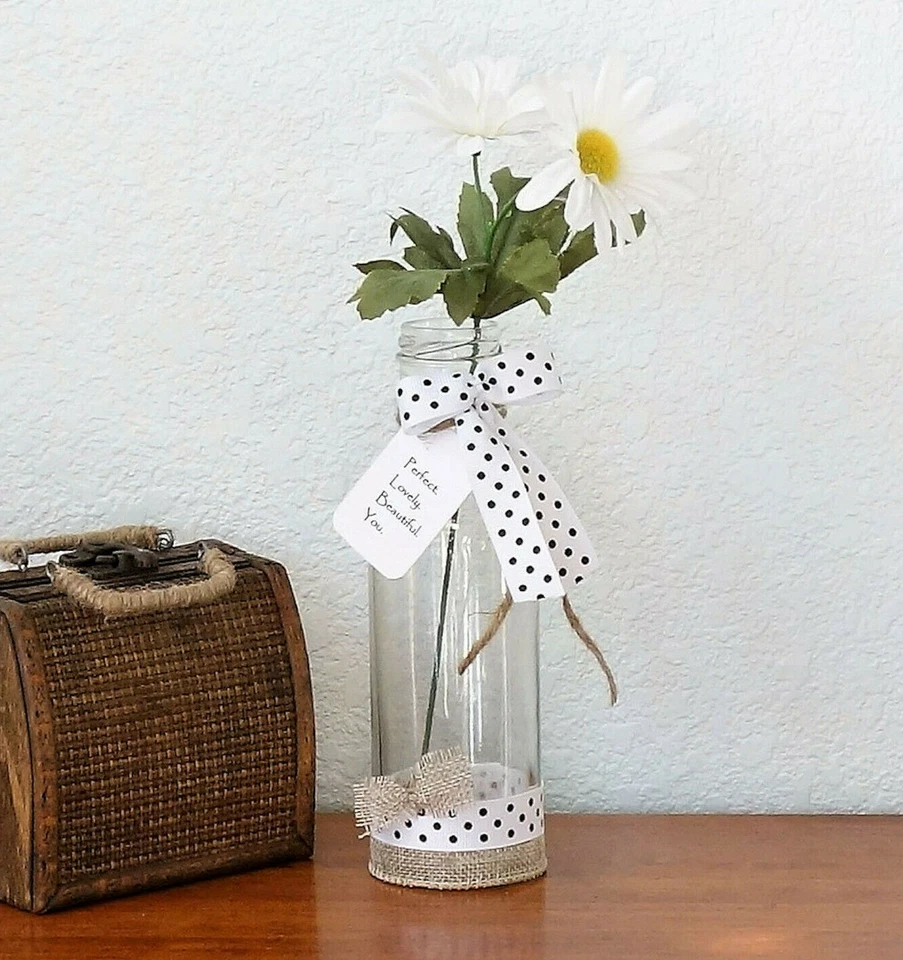 Jarrón de lunares de granja perfecto para decoración inspiradora florero de campo con margarita Foto 1 de 1