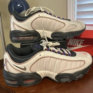 NIKE AIR MAX TAILWIND IV (4) NUMERI ROMANI taglia 11,5 CJ9681-001 con scatola - Foto 1 di 14