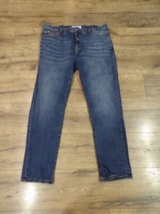 + Tommy Hilfiger Jeans Men's 38x30 Slim Straight Blue Denim Pants - Picture 1 of 8