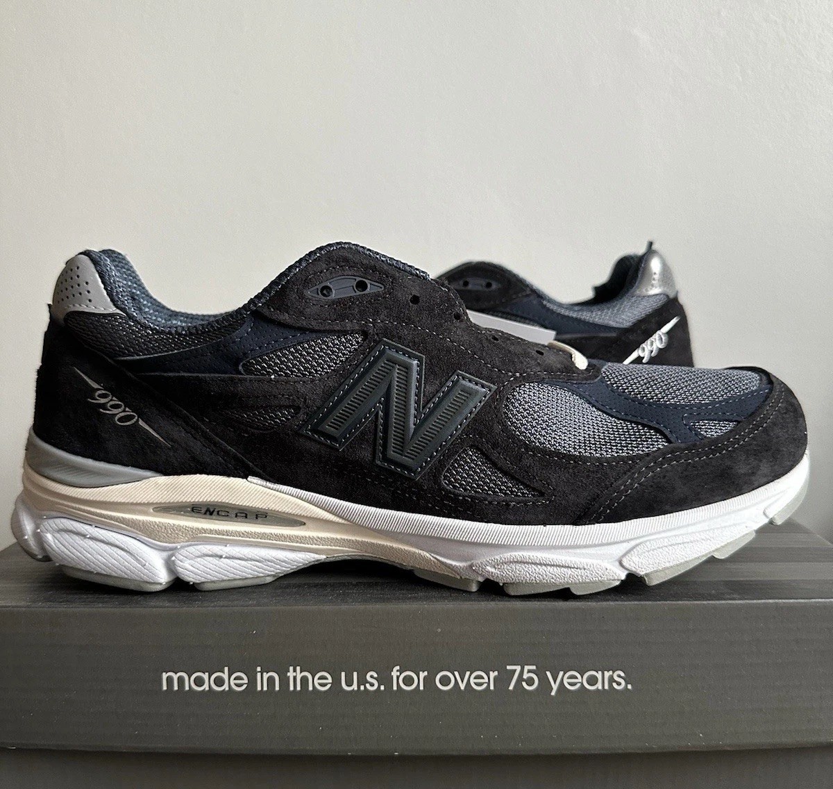 New Balance Kith x 990v3 Made In USA Genesis for Sale New Balance Kith x 990v3 Made In USA Genesis for Sale