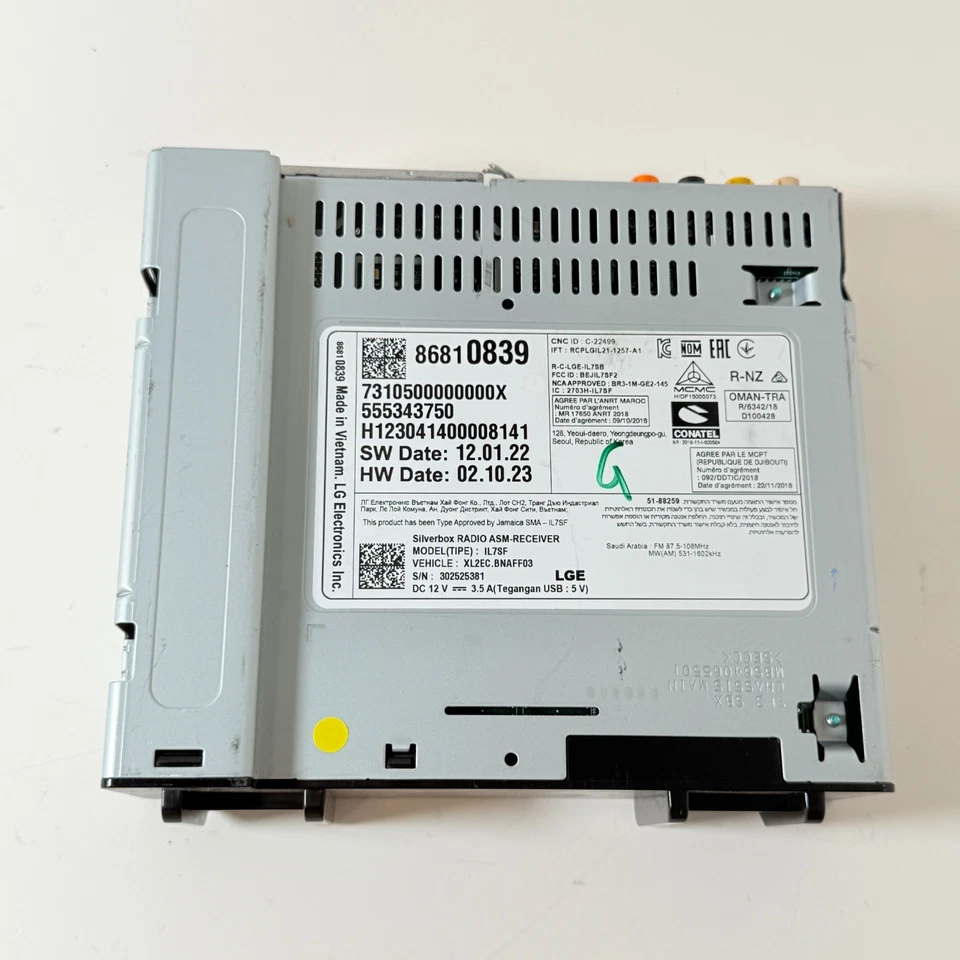 2023 CHEVROLET MALIBU AUDIO EQUIPMENT RADIO RECEIVER OEM 86810839 - Image 1 of 4