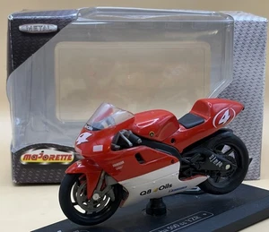 Majorette Very Rare 1:18 2000 Yamaha YZR 500 Motorcycle - Max Biaggi MotoGP - Picture 1 of 3