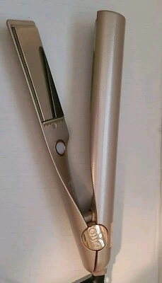 Tyme Iron Pro: Oro Rosa 2 en 1 Rizador y Plancha Duo Titanio Funciona Foto 1 de 4