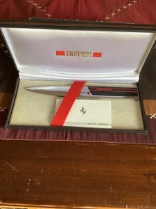 FERRARI          Tagliacarte - Foto 1 di 7
