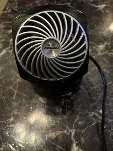 Vornado Flippi V6 Personal Air Circulator Fan Black - Picture 1 of 6