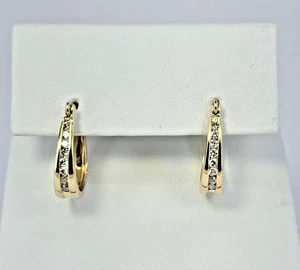 14k Yellow Gold Natural Diamond Oval Hoop HUGGIE EARRINGS 5/8" Hinged - Picture 1 of 9