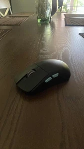 ASUS ROG Harpe Ace Aim Lab Edition Wireless Gaming Mouse Black 54g - Afbeelding 1 van 1
