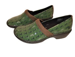 Lila Womens Bella Green with bicycle print Sure Grip clogs Size 6.5 Spa Comfort - Picture 1 of 12