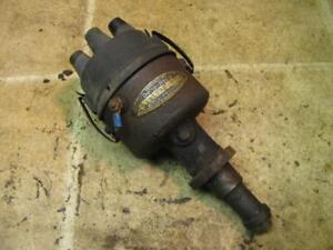 Oliver 77 Tractor Delco Remy 1111702 Distributor