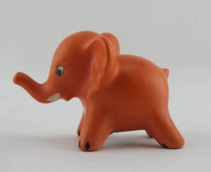 Mini estatuilla de elefante Hummel Goebel naranja vintage con Alemania 2" de alto - Imagen 1 de 10