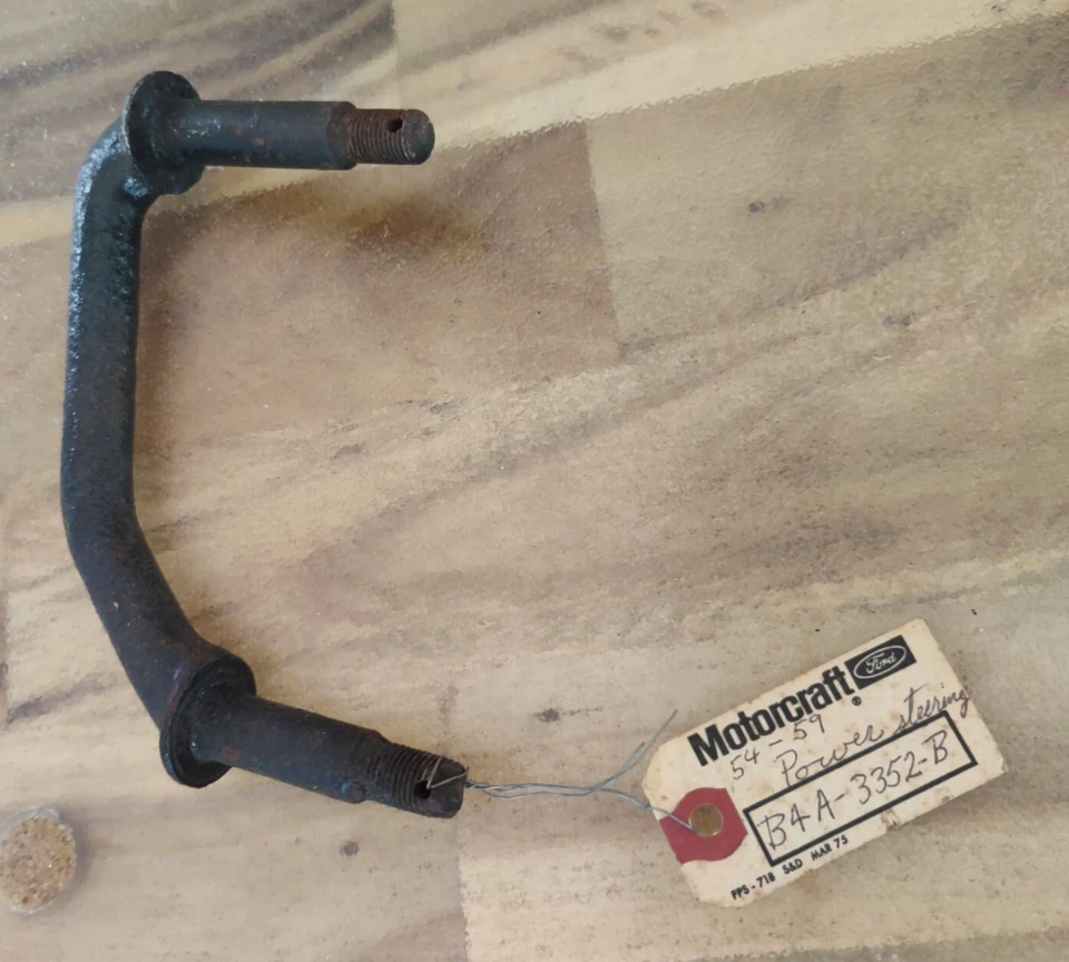 OEM NOS Motorcraft Power Steering Idler Arm # B4A-3352-B / Fits 1954-1956 Ford — 第 1/1 张图片