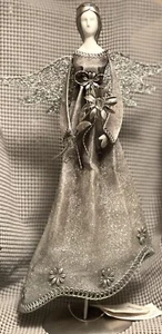 Stardust Angel Decor w/flower 15” Metal Mesh Porcelain By Regal Art & Gift - Picture 1 of 4