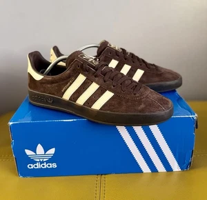 ❤️Entrenadores retro Adidas Originales Broomfield Marrón Amarillo Dorado Reino Unido 9 RAROS❤️ - Imagen 1 de 5