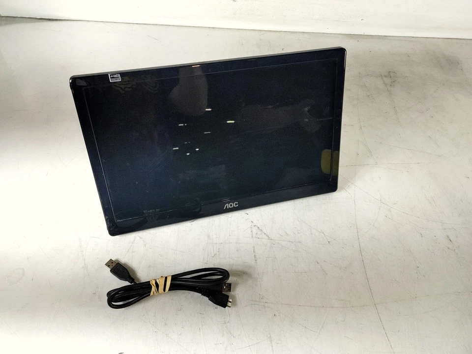 AOC 156LM00005 15.6 in Matte LCD Monitor Panel - Image 1 of 4