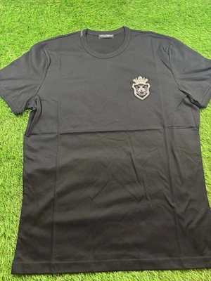 Dolce & Gabbana Black Crest Logo Patch T-Shirt Size 50 Medium Italy Cotton - Image 1 of 4
