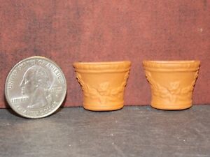 Dollhouse Miniature Wall Pocket Flower Planter by Falcon 1:12 inch scale H22