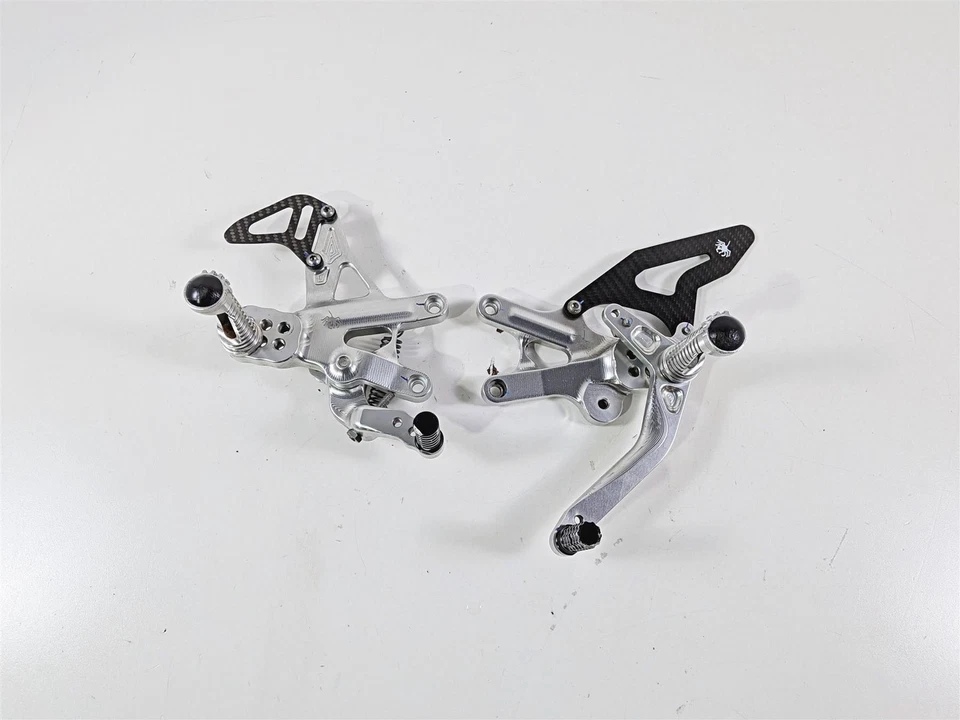 Aprilia RSV4 RR Spider 2018 estriba ajustable juego trasero cambio inverso 10.A172 Foto 1 de 4