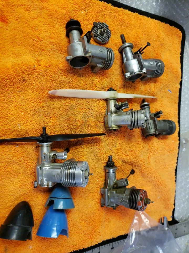 FOX Engine - Lot Of 6 Motors - 2 Of Fox 35, 2 Of Fox 15, McCoy 19, Fox 19 - Image 1 of 4