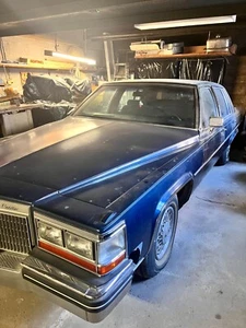 1980 Cadillac Fleetwood Brougham D'Elegance. Classic 4 door sedan - Picture 1 of 11