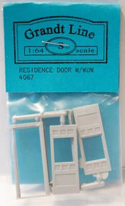 Puerta de residencia con ventana Grandt Line S #4067 - Imagen 1 de 1