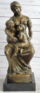 Obra de arte firmada por el artista francés Houdon madre y dos lindos bebés bronce desnudo - Imagen 1 de 7