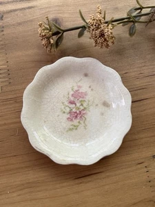 Vintage Butter Pat Pink Floral Scalloped Edges - Picture 1 of 9