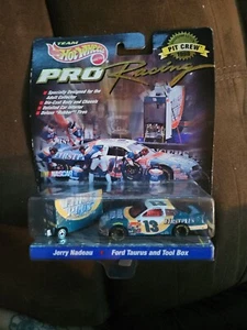 Team Hot Wheels Pro NASCAR #13 Jerry Nadeau Ford Taurus - Picture 1 of 4